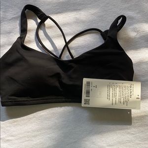 Lululemon free to be bra